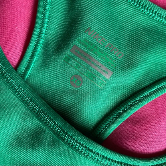 ❌SOLD‼️Nike Sports Bra - Picture 2 of 2